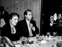 1953.11.17 Premiere _ Lachkabinett,  Fritz Pressmar und Liesl Karlstadt